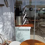 Hotel Uzhan