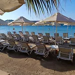 Hotel Uzhan