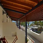 Hotel Uzhan 2*
