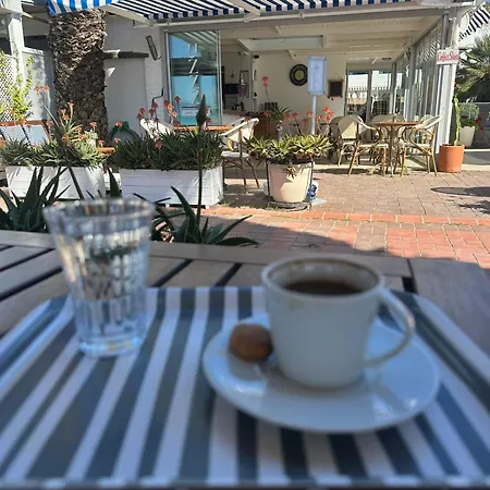 Hotel Uzhan